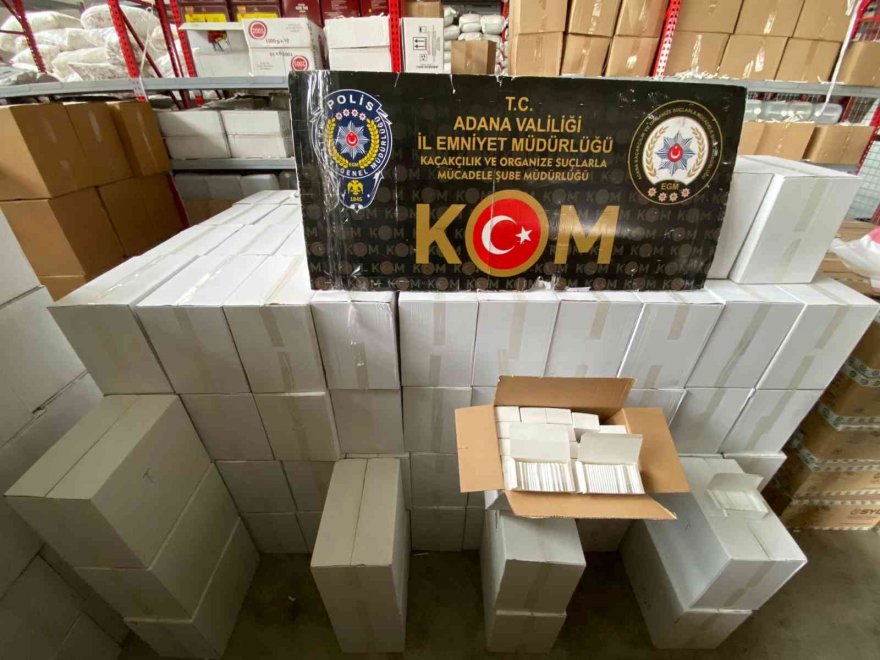 Adana’da 8 milyon 950 bin kaçak makaron ele geçirildi