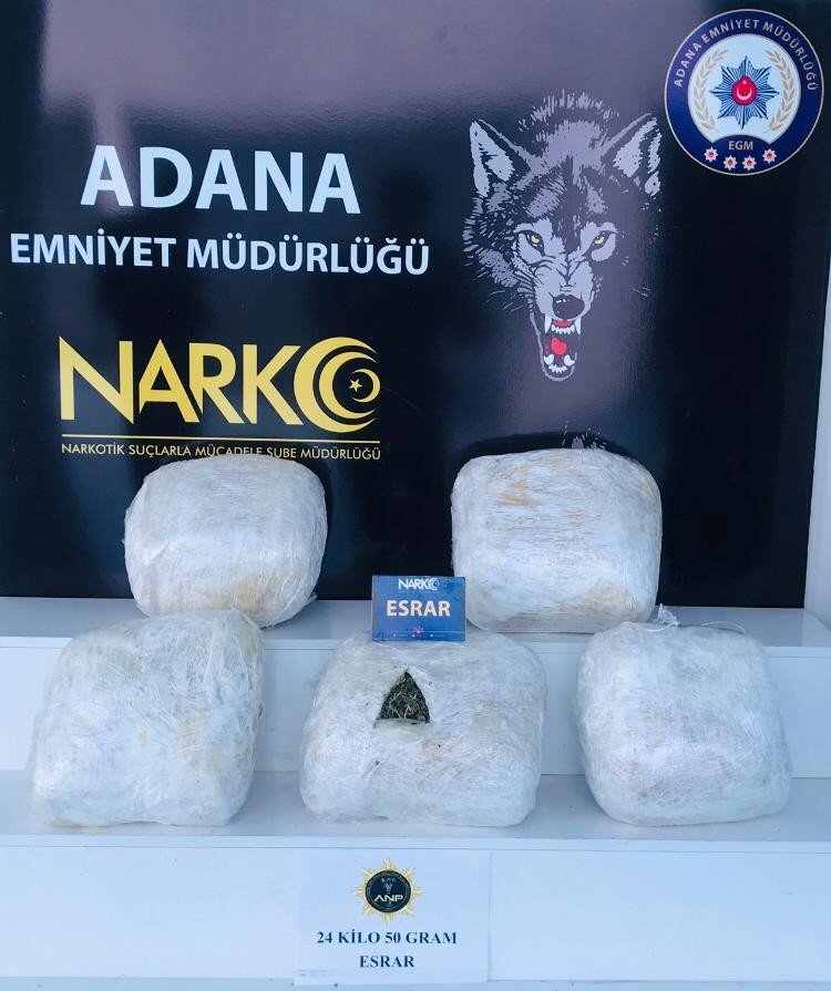 Adana’da 24 kilo esrar ele geçirildi