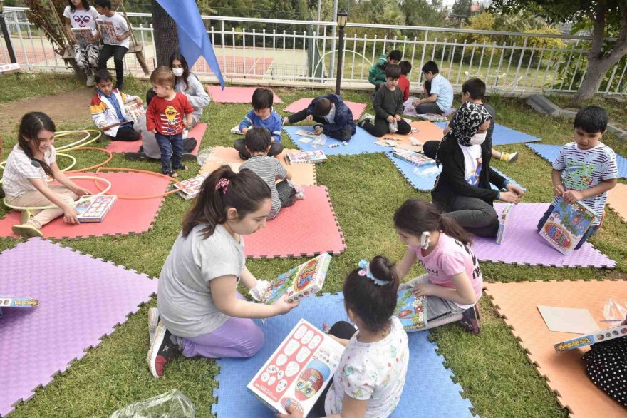 23 Nisan’da hasta ve göçmen çocuklar unutulmadı