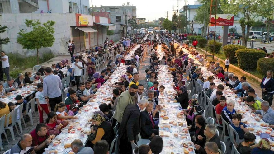 Mahalle Merkezi’ne iftarlı açılış