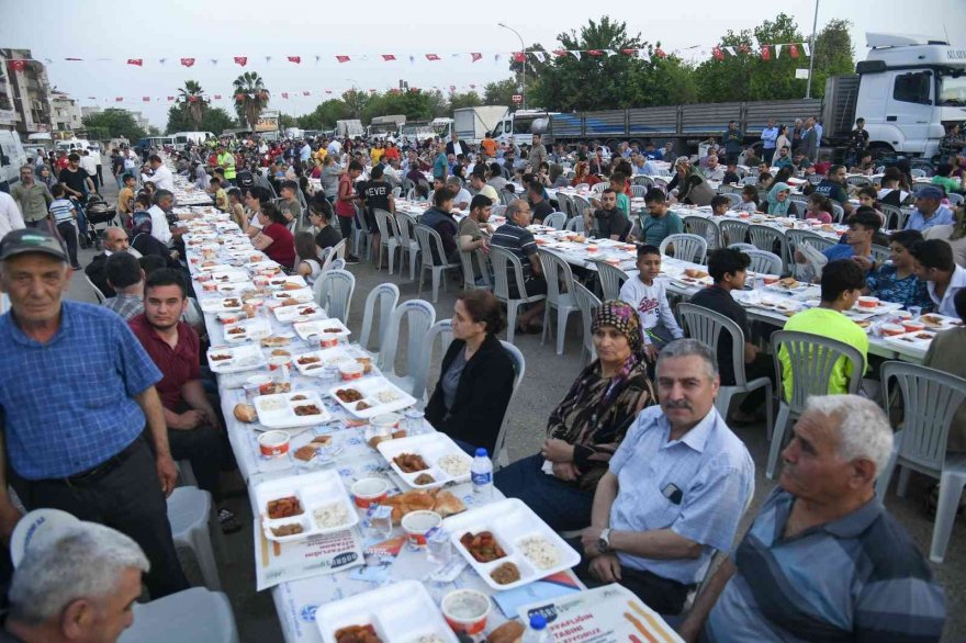 Karalar: “Çok yakında geliri giderinden fazla bir belediyemiz olacak”