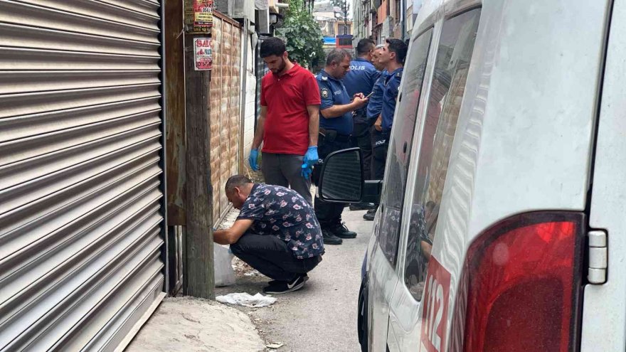 Adana'da metruk binada tek kurşunla başından vurulmuş bir ceset bulundu