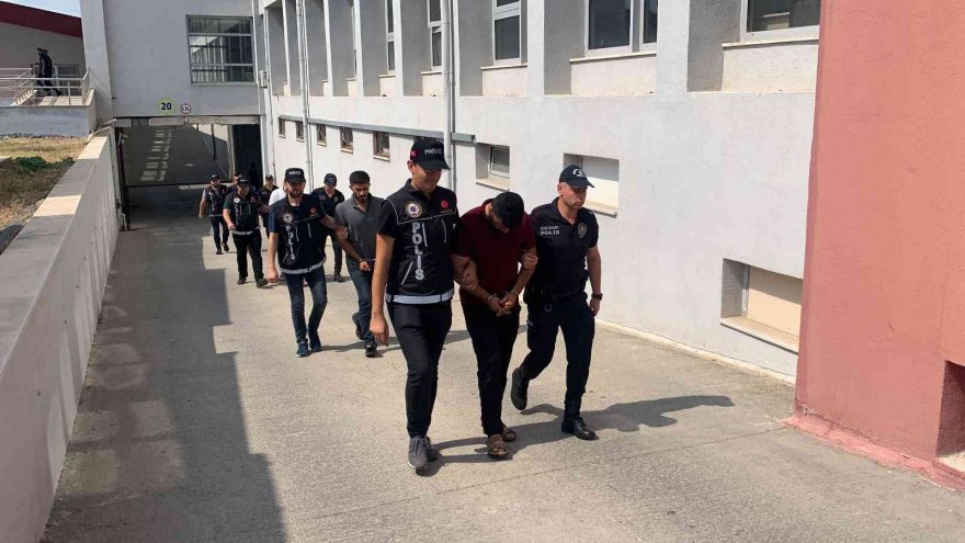 Adana’da narkotik operasyonlarında 9 zanlı tutuklandı