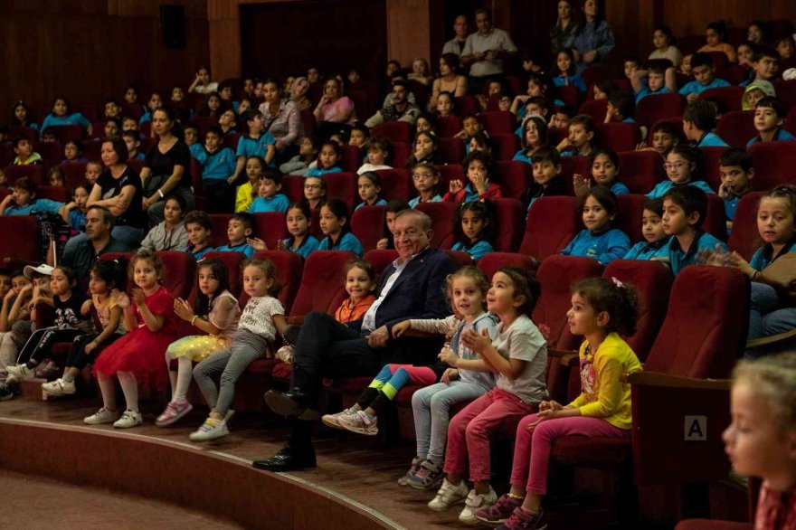 SBŞT’nin çocuk oyunu “En iyi arkadaşım” prömiyerini yaptı