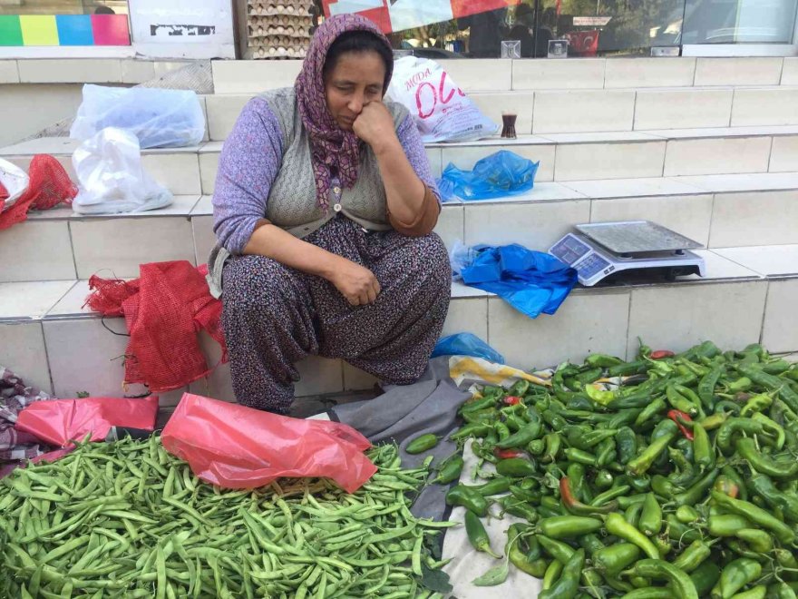 Parası çalınan seyyar satıcı kadından hırsıza: "Haram zehir zıkkım olsun"