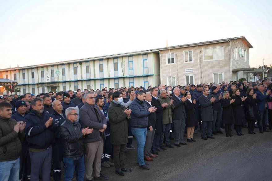 Adana Büyükşehir Belediyesinde en düşük ücret 10 bin 250 lira oldu