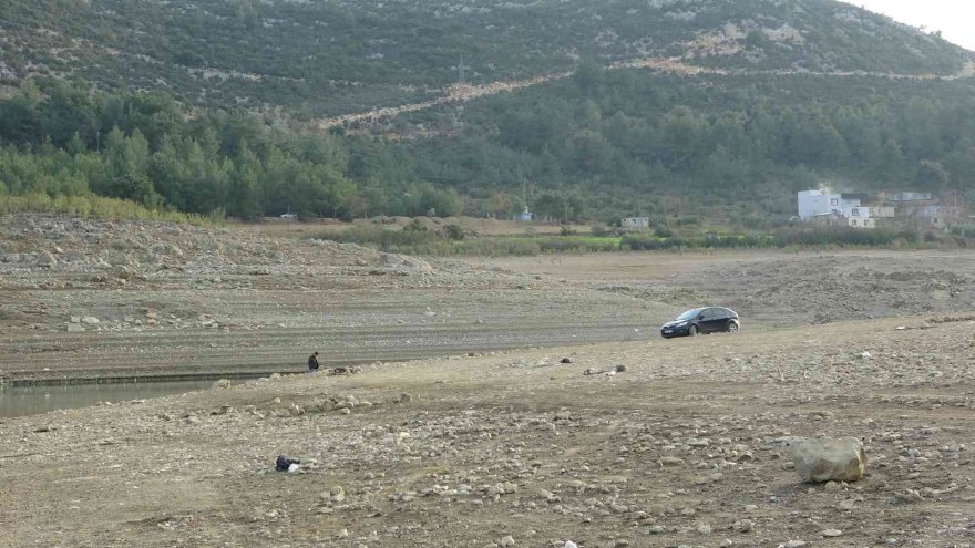 Kuraklık tehlikesi: Adana Kozan Barajında su seviyesi yüzde 27’ye düştü