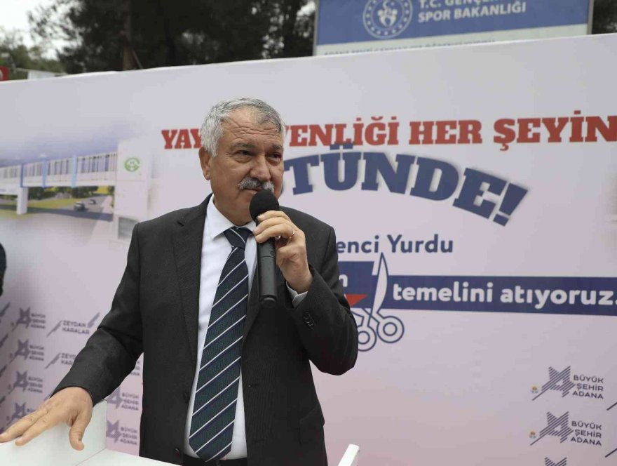 Kazaların yaşandığı öğrenci yurdu önüne yaya üst geçidi