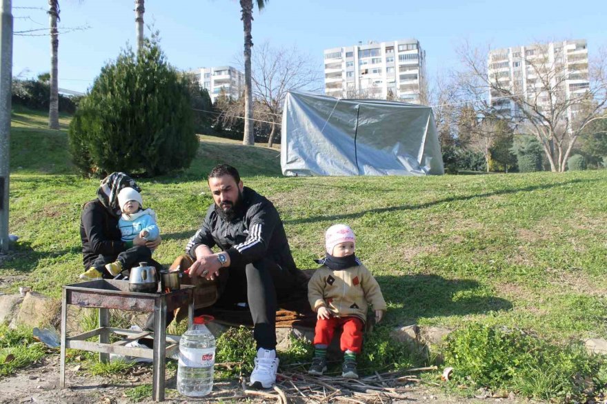 Adana deprem sonrası hayalet şehre döndü