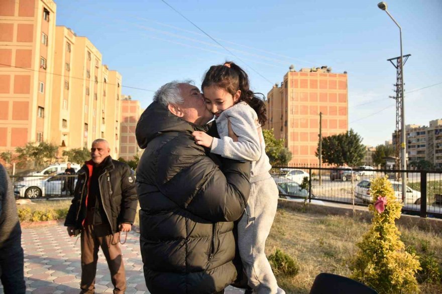 Karalar: “Depremden etkilenen vatandaşlarımızın tüm gücümüzle yanındayız”