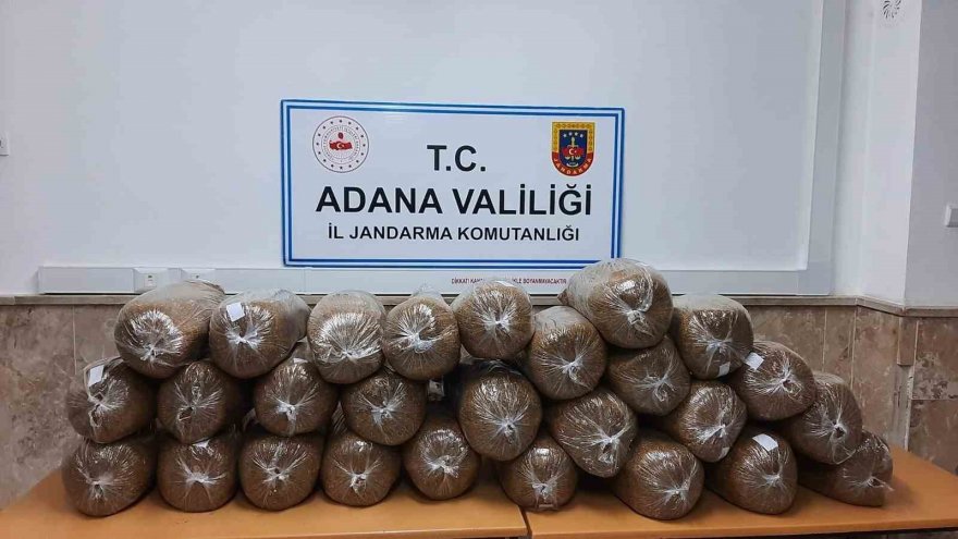 Adana’da 900 kilogram kaçak tütün ele geçirildi