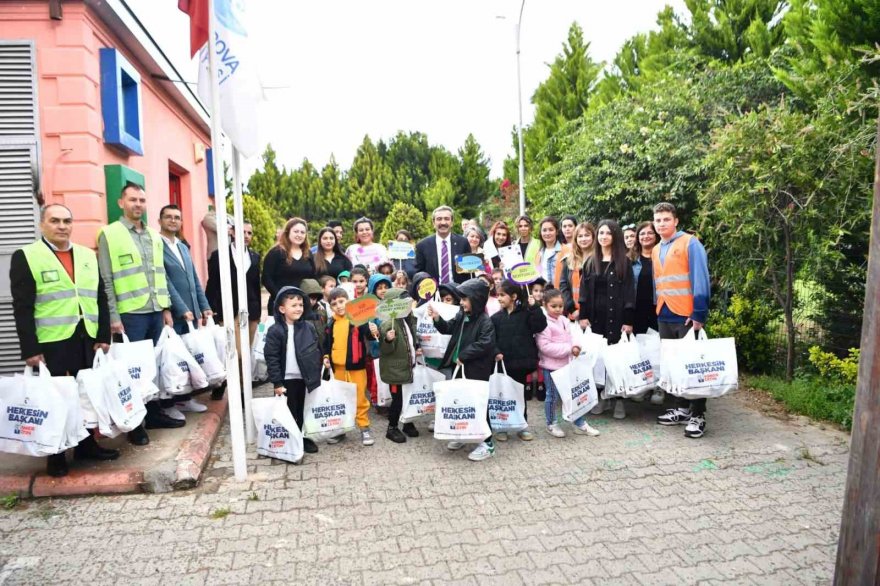 Çukurovalı çocuklar, Hatay’daki depremzede arkadaşlarına oyuncak gönderdi