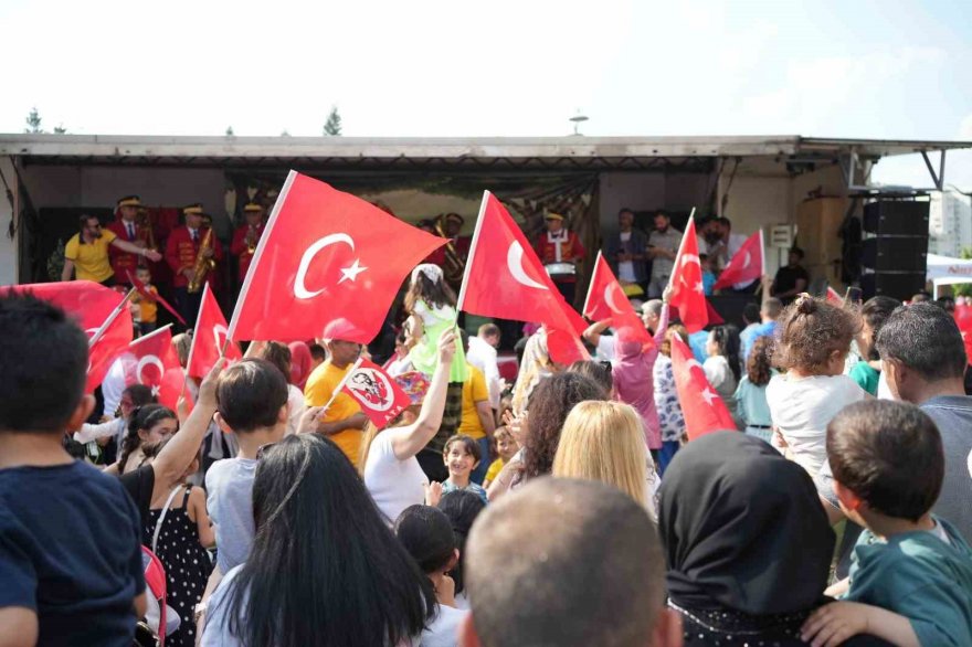 Çocuk şenliğinde psiko-sosyal ekipleri çalışma gerçekleştirdi