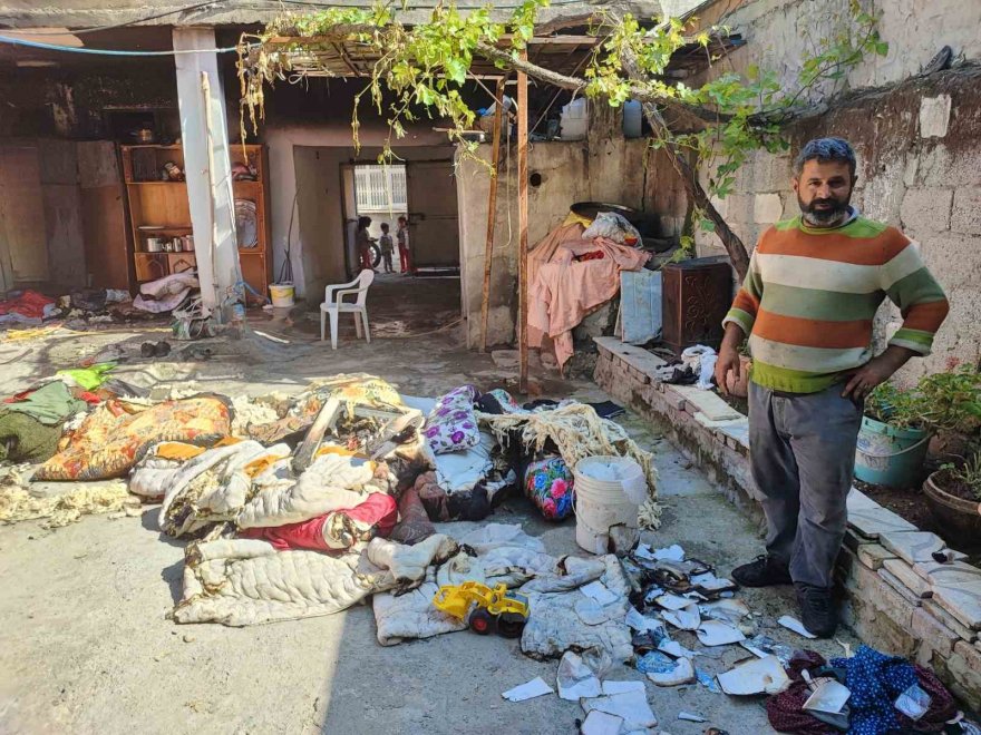 Tarım işçisi ailenin evi yandı, biriktirdikleri 25 bin lira kül oldu