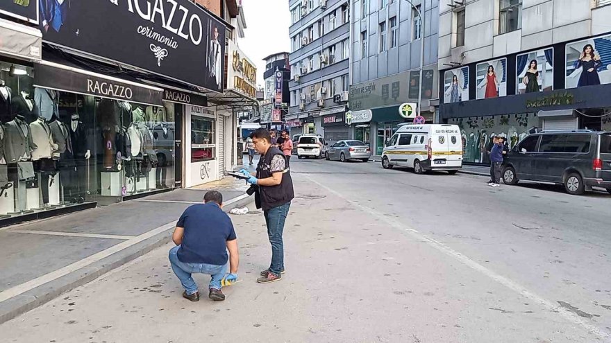 Sokakta silahlı saldırıya uğrayan şahıs ağır yaralandı