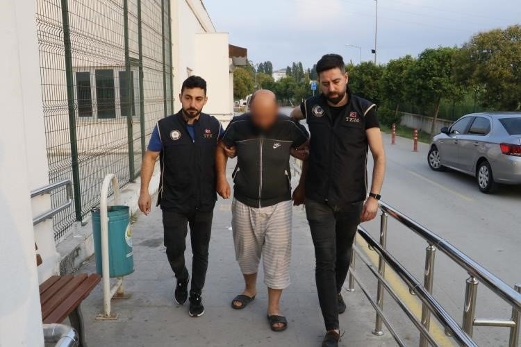 Adana’da DEAŞ'a şafak operasyonu: Çok sayıda gözaltı var