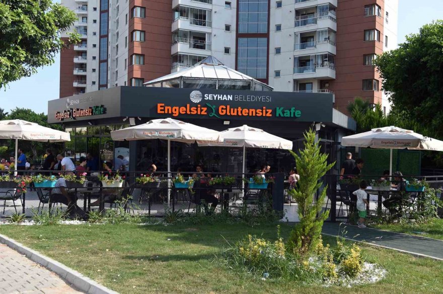 Engelsiz ve glütensiz kafe açıldı