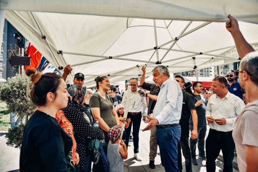 Sarıçam’da portatif havuz açıldı