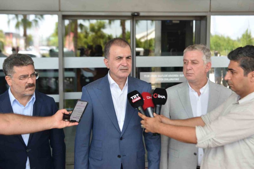 AK Parti Sözcüsü Çelik: “Saldırgan olaydan hemen sonra yakalanmış ve savcılığa sevk edilmiştir”