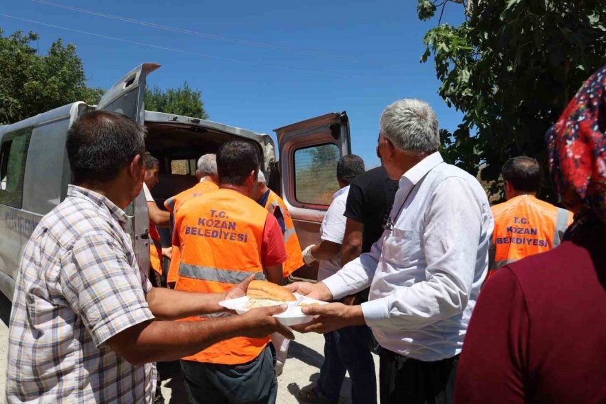 Kozan Belediyesi Aşevi kazanları depremzedeler için kaynıyor