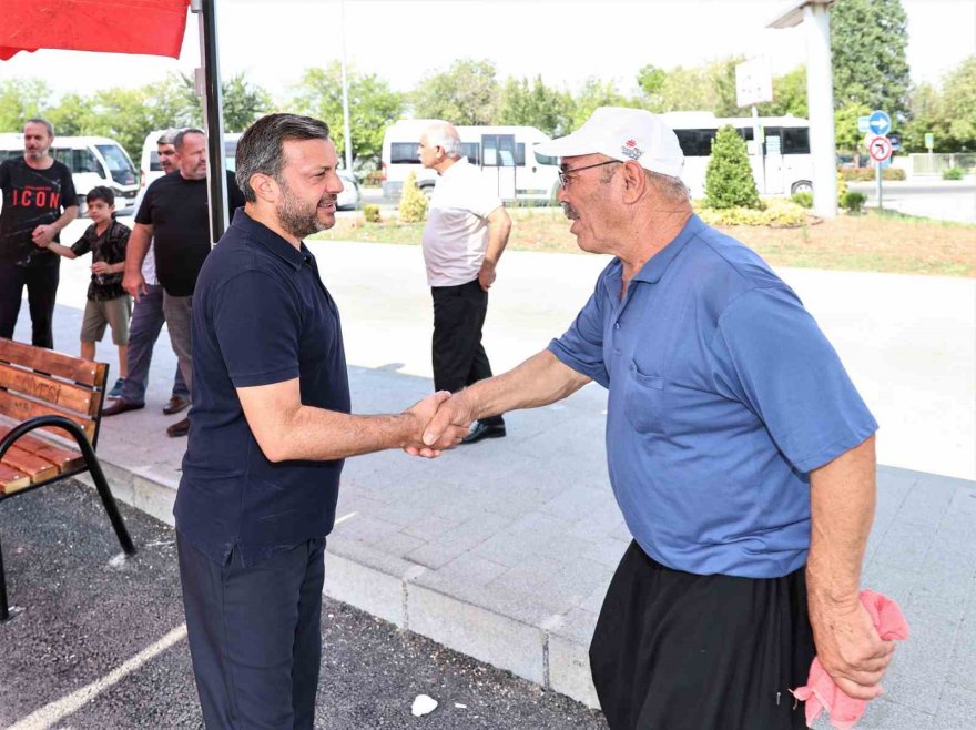 Yüreğir Belediyesinden, hastane ile durak arasında servis hizmeti