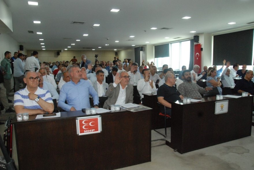 Adana Büyükşehir Belediye Meclisi’nde 75. Yıl Sanat Galerisi’nin yıkımı gündeme geldi