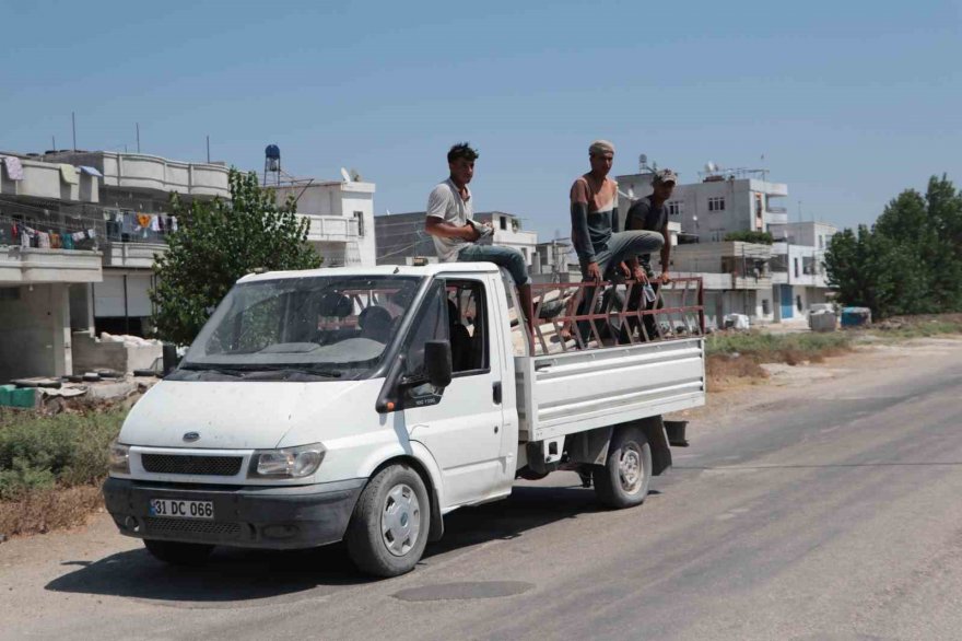 Sulama kanalına düşen 15 yaşındaki Yaprak kayboldu