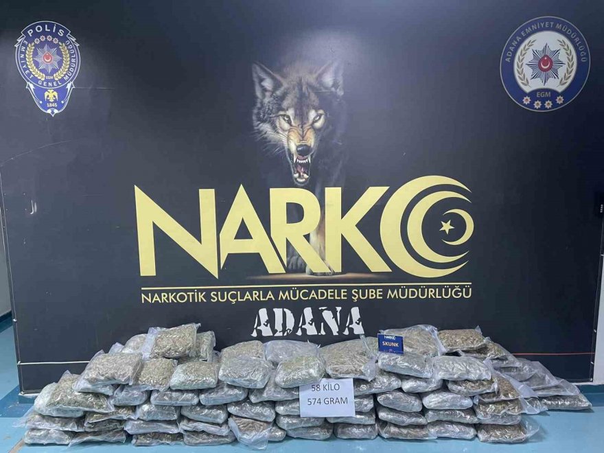 Narkotik köpeği Tinga 58 kilo esrar buldu