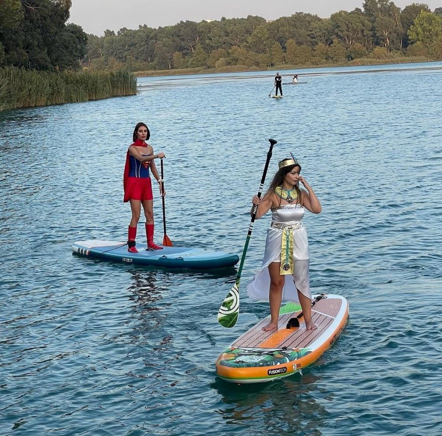 Adana’da kostümlü kano festivali