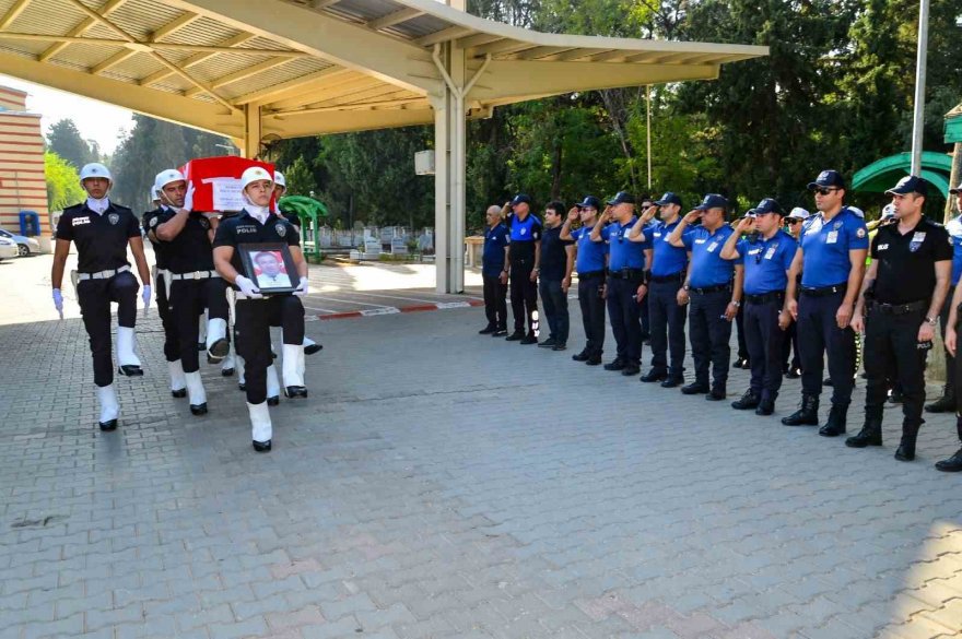 Fenomen olan gaspçı Hüseyin’i adliyeye götüren polis görev başında şehit oldu