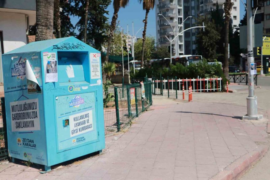 Esrarengiz ilan görenleri hayrete düşürdü