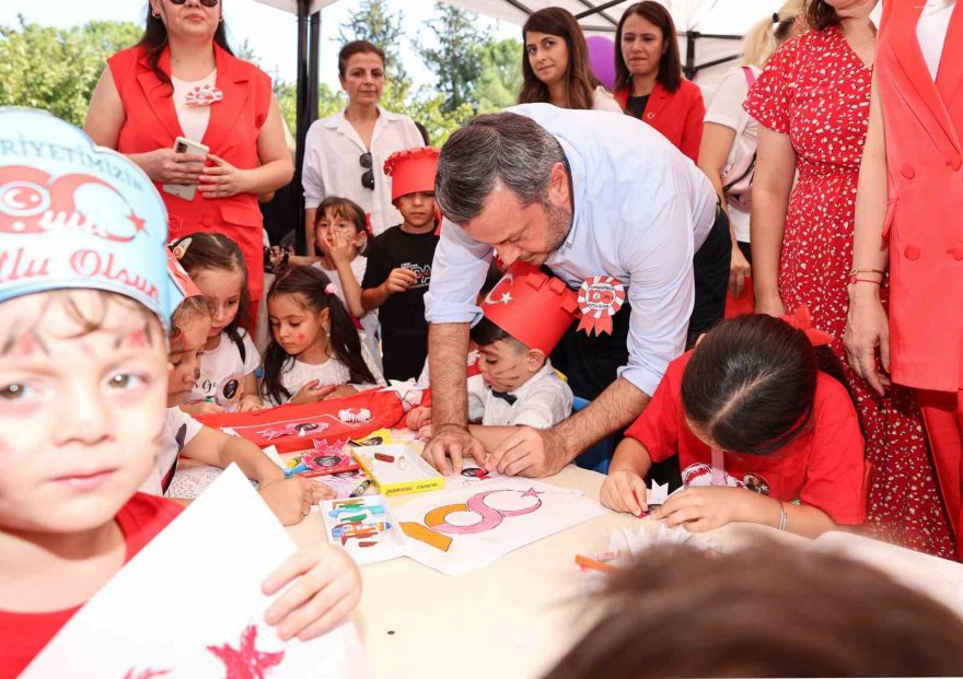 Yüreğir Belediye Başkanı Kocaispir: “Cumhuriyetimizi sonsuza dek yaşatmak en büyük görevimiz”