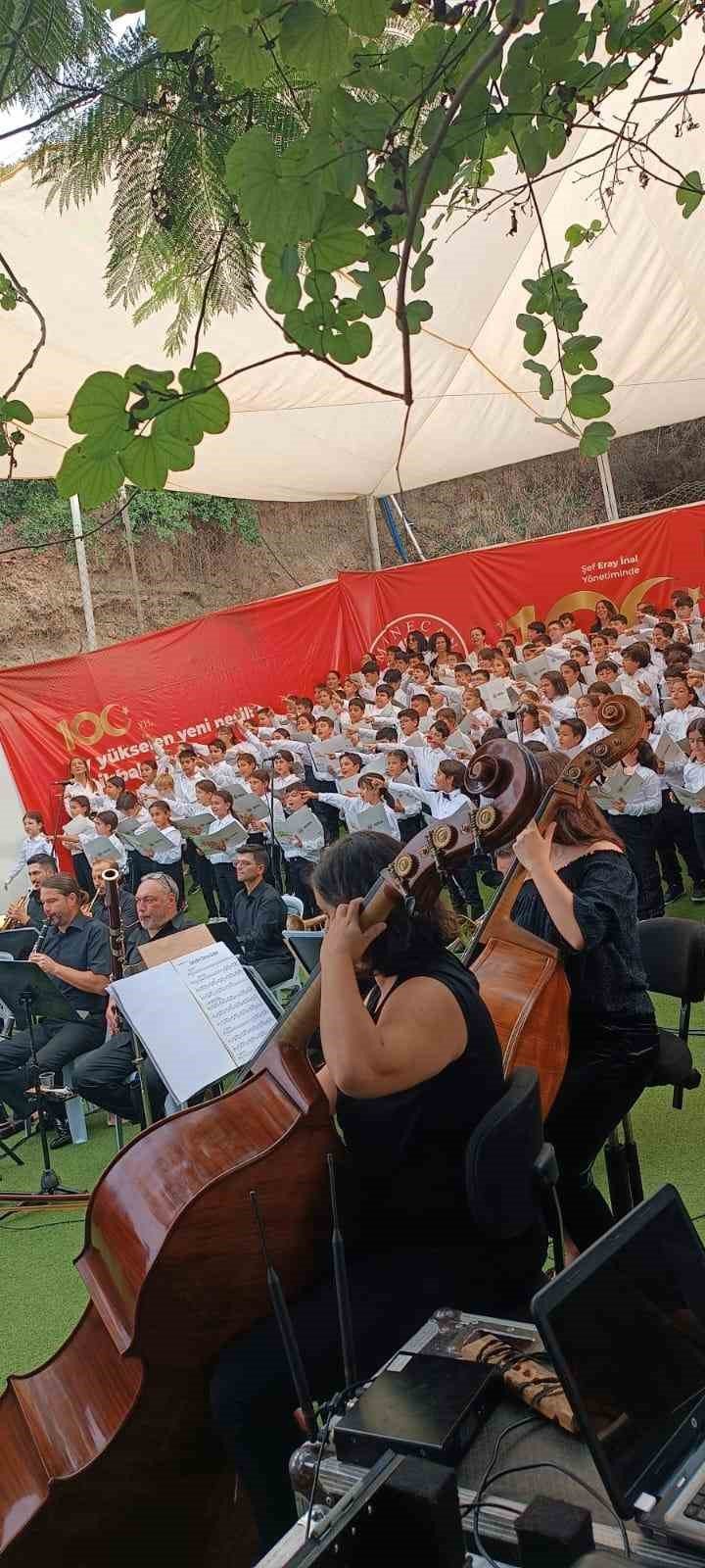 ÇDSO’dan Cumhuriyet Konserleri