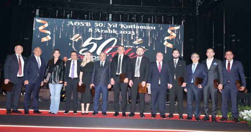 AOSB, İSO ilk 500, ikinci 500 ve TİM 1000’de yer alan firmalarını ödüllendirdi