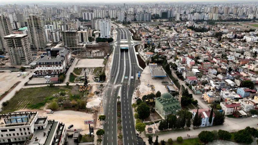 Türkmenbaşı Alt Geçidi trafiğe açıldı