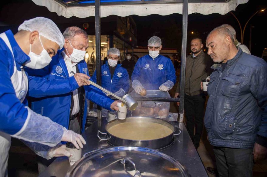 Seyhan Belediyesinden anlamlı sosyal destek