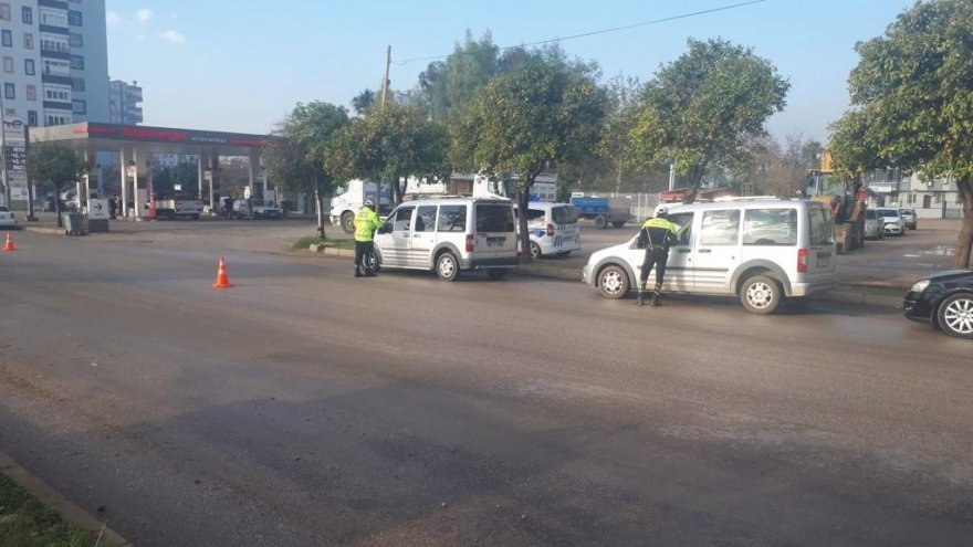 Kozan’da uygulamalarda aranan 7 şahıs yakalandı