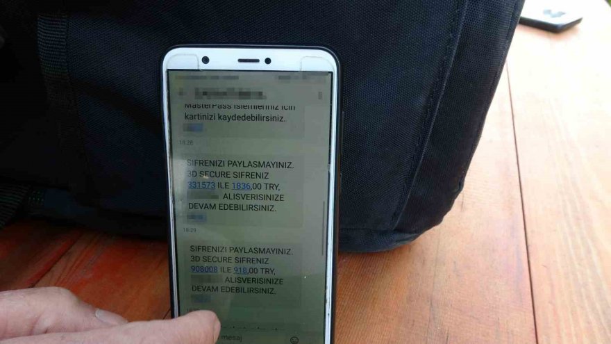 Telefon dolandırıcıları emekli adamı 41 bin TL borçlandırdı