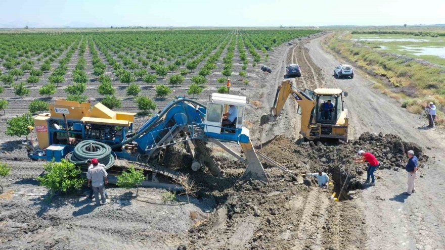 DSİ, Adana’da taşkınlardan kaynaklanan can ve mal kayıplarını önlemek için de mücadele ediyor