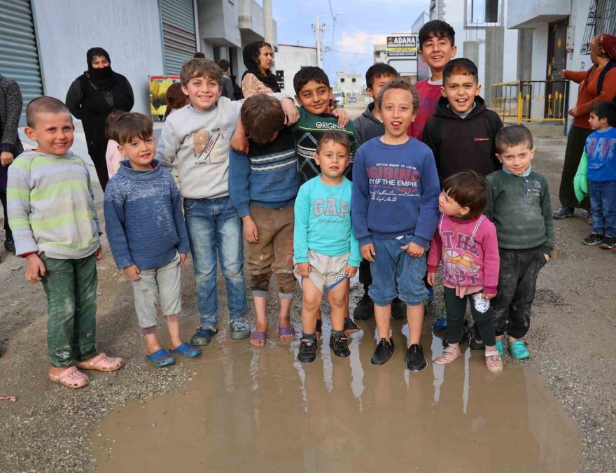 Mahallenin bozuk yol isyanı