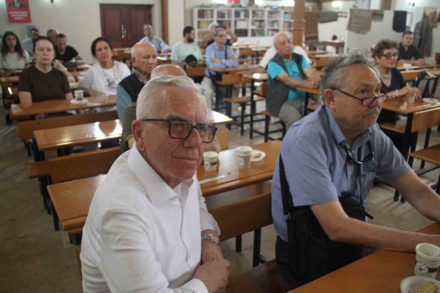 Dede Korkut hikayeleri Türklerde kadının konumunu ortaya koyuyor