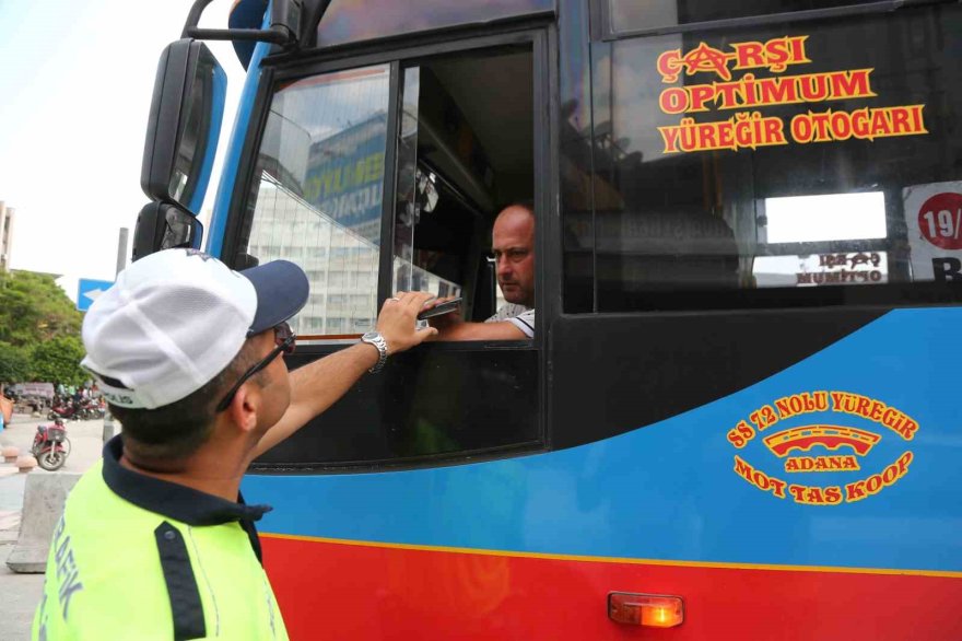 Adana'da toplu taşıma sürücülerine korna cezası