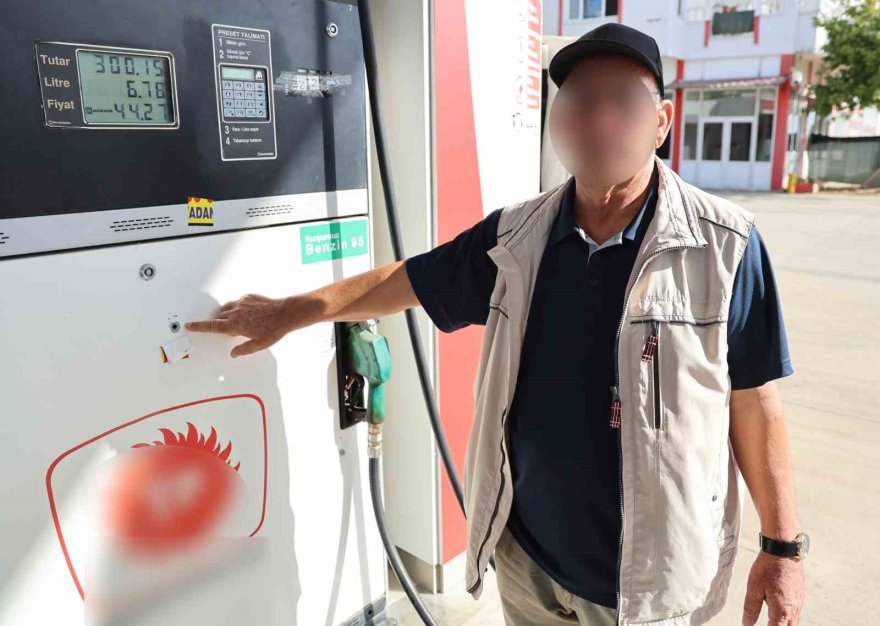 Adana’da 10 milyon dolar haraç vermeyince petrol istasyonu ve kafesi böyle kundaklandı