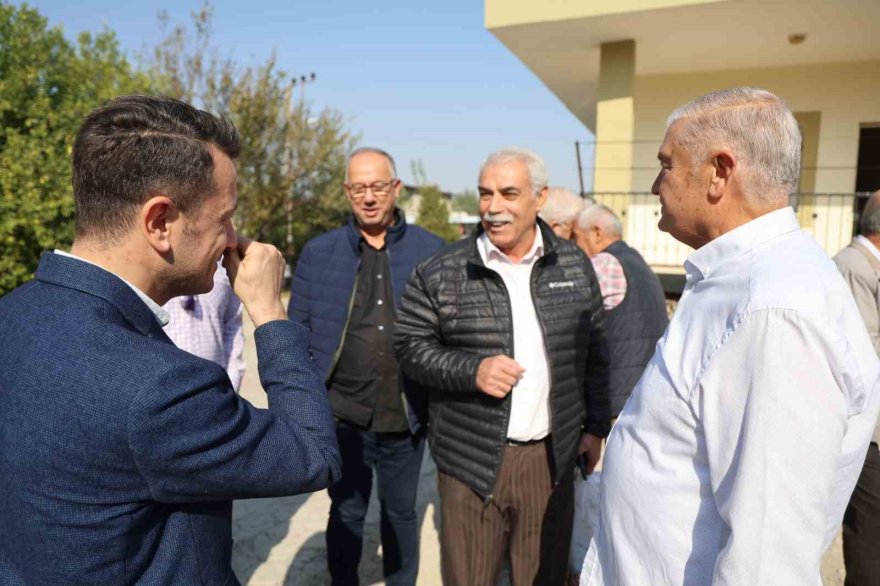 Polis okulundan mezun olan emekli polisler 40 yıl sonra Adana’da buluştu