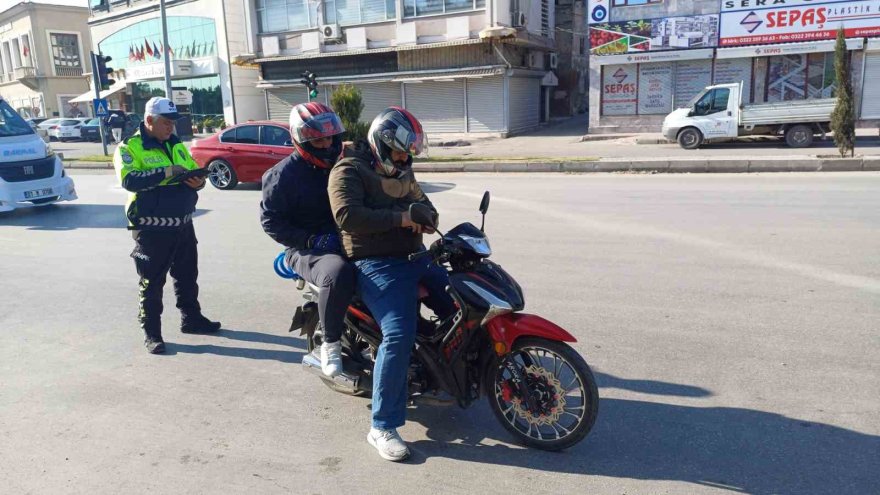 Adana’da trafik denetimi gerçekleştirildi