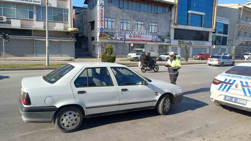 Adana’da trafik denetimi gerçekleştirildi